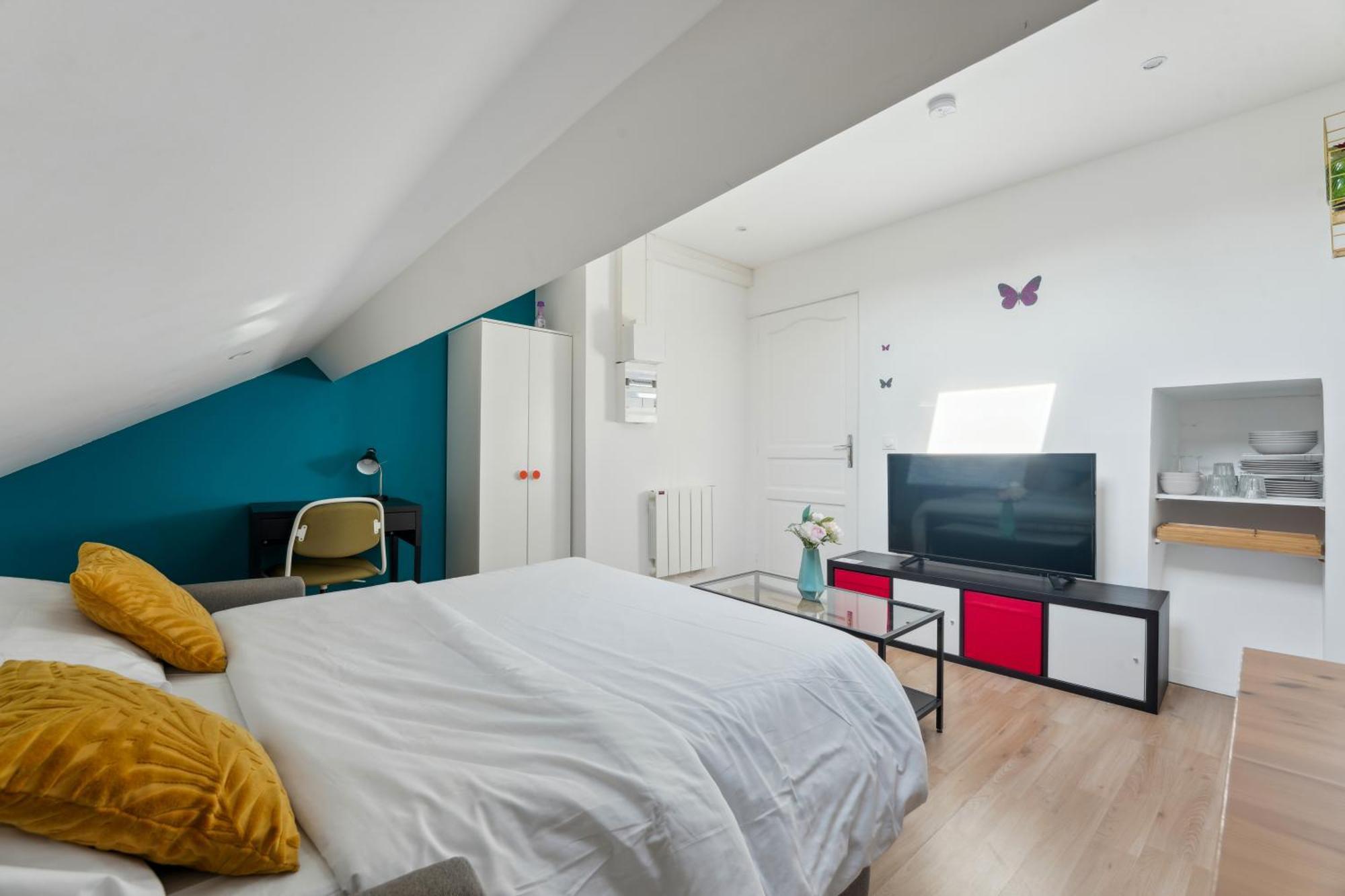 Budget Appart Avec Parking Au Centre-Ville Charleville-Mézières المظهر الخارجي الصورة